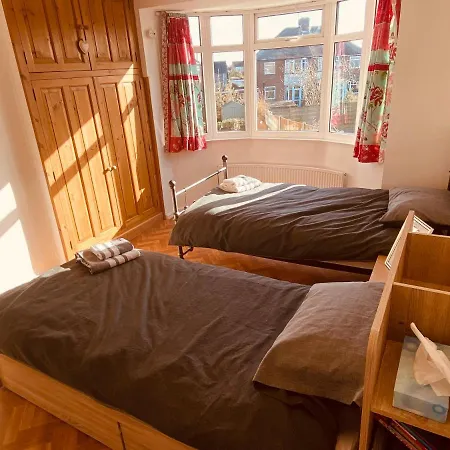Bed & Breakfast @ No. 94 *