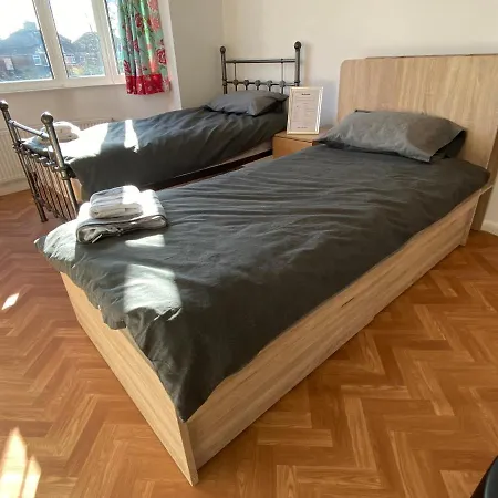 Bed & Breakfast @ No. 94 *
